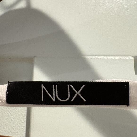 NUX Long Sleeve Shirt Women Sz Medium‎ White Bamboo Lightweight Draped Back Yoga - Picture 2 of 13